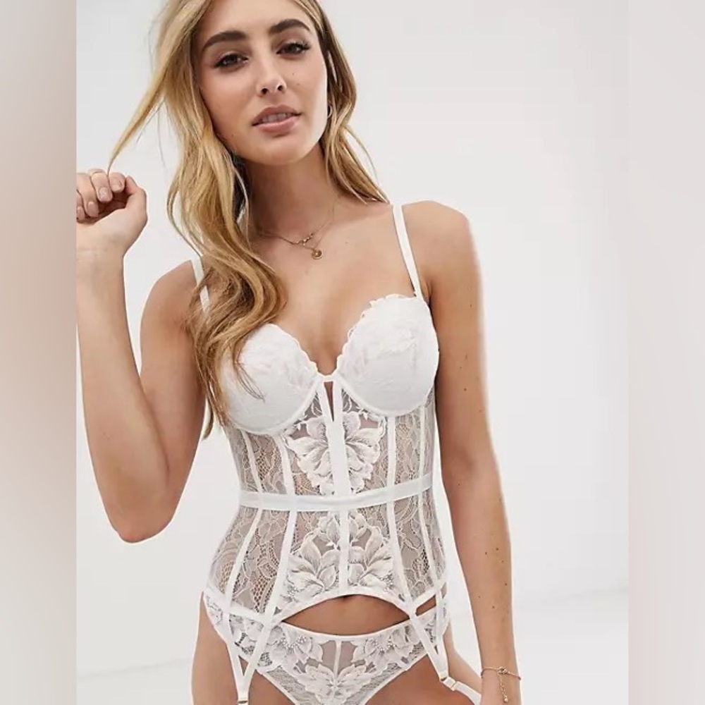 Ann Summers Camealia Bridal Basque Size M // F-H cup